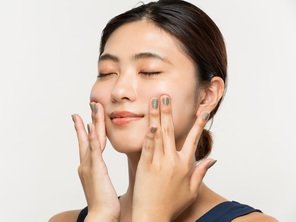 Yanak Estetiği ameliyatı ile yüz estetiği